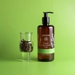 Kép 2/7 - APIVITA Tusfürdő ECO pezsdítő hegyi teával és illóolajokkal 500 ml